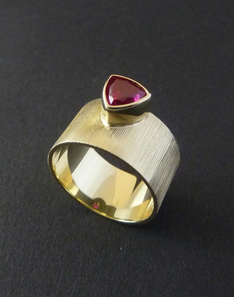 Custom Jewelry Header Image 4