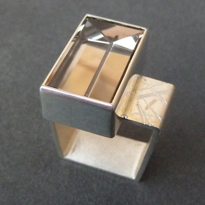 Custom Jewelry Header Image 8